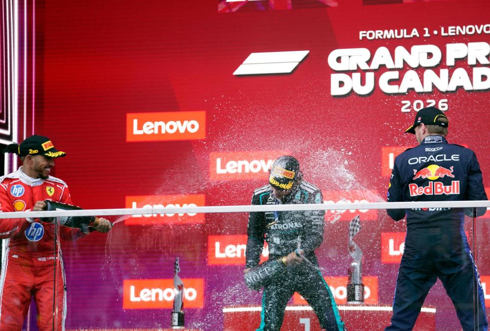 维斯塔潘对阵诺里斯:F1大奖赛比赛悬念分析