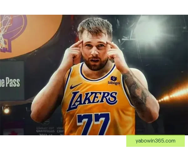 詹姆斯创造新纪录 东契奇42分12篮板成队史第一人